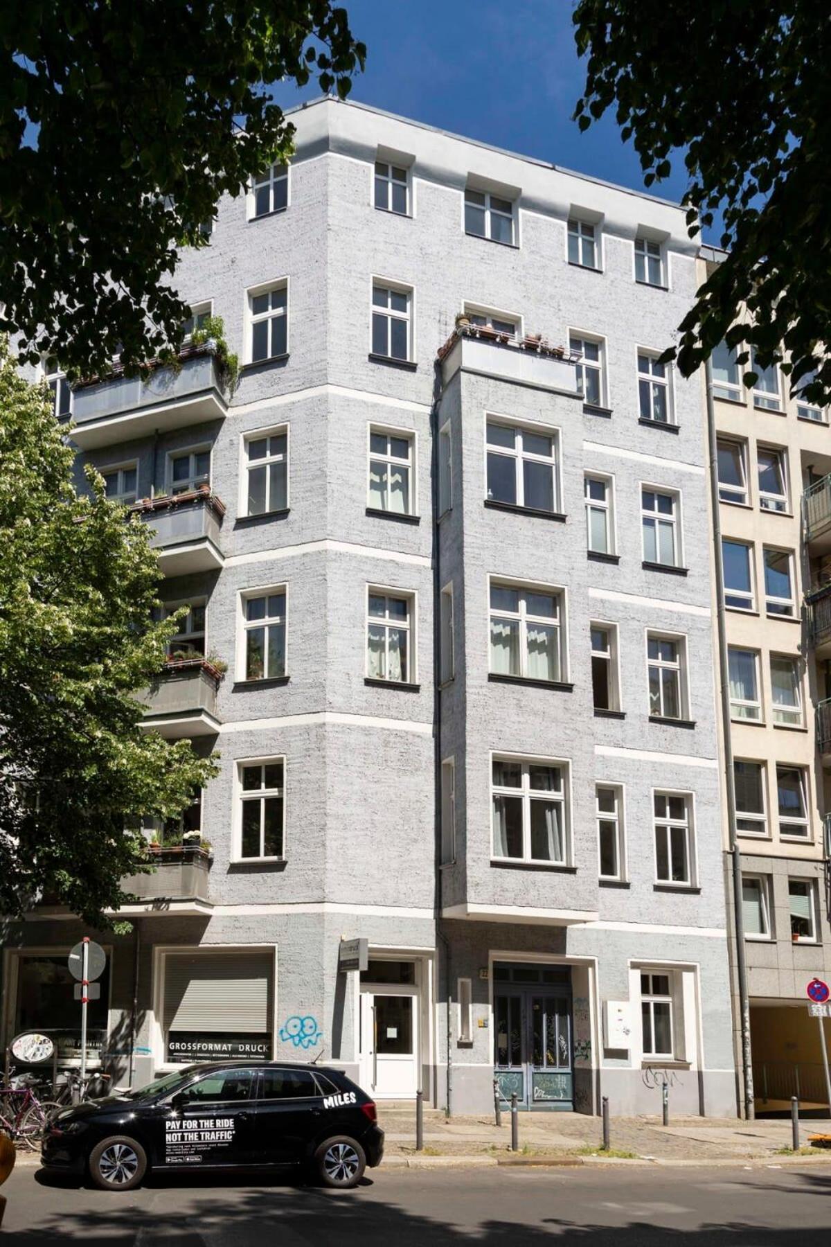 Cosy Two Br Plus Self Checkin Plus Street Parking Berlin Exterior foto